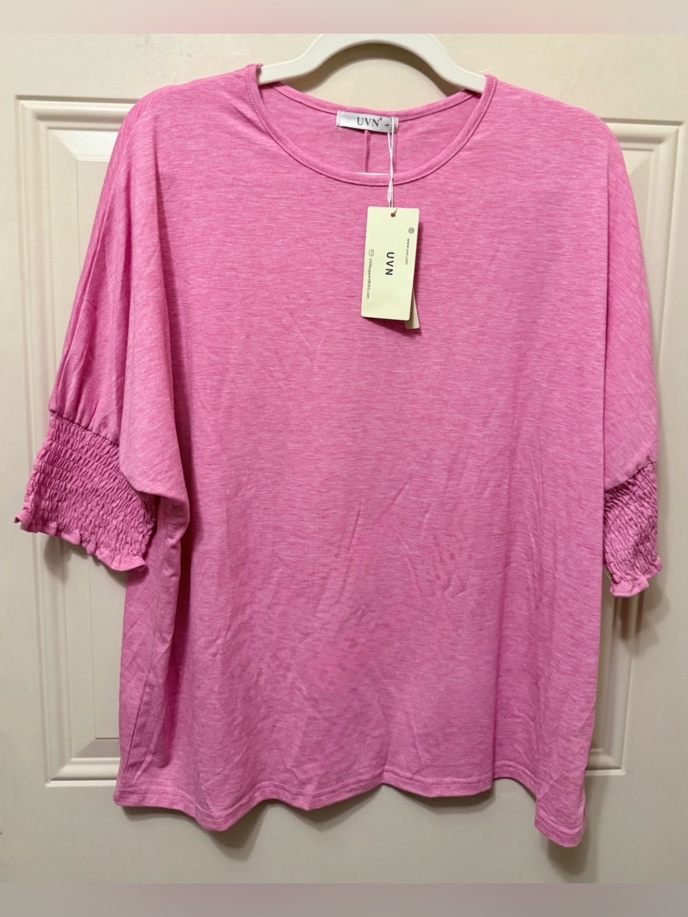 UVN Pink Smocked Sleeve Women’s Top Size Large